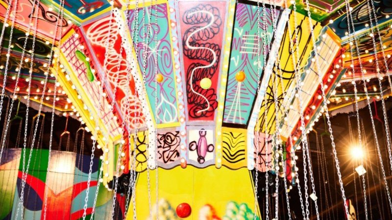 巨匠作家たちをフィーチャーした、伝説の“移動式アート遊園地”がNYへ